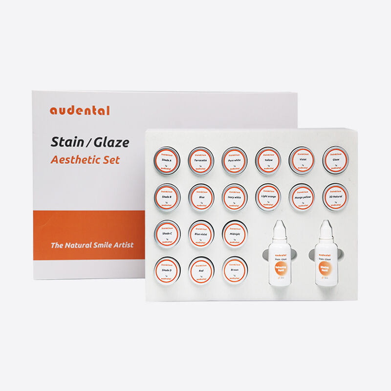 Оборудование стоматологической лаборатории с готовым к окрашиванию и глазурированной пастой, позволяющей плавное нанесение и гибкую настройку оттенков