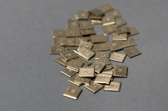 Audental 90 Зубные реставрации Высокоблагородный сплав, Зубной керамический сплав Желтый Au89.5%