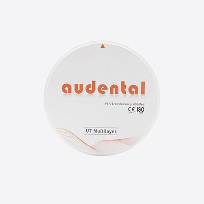 Многослойный цирконовый блок, предлагающий сбалансированную прочность и высокую прозрачность для передних и задних зубных приложений